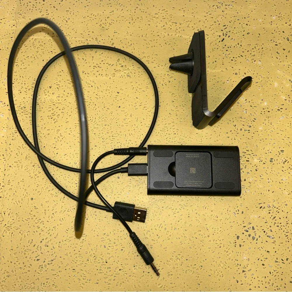 Echo Auto (1st gen) Hands-free Alexa for car with Air Vent Mount phone required